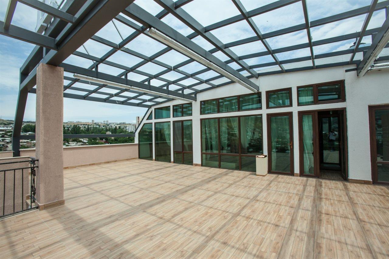 Hotel Gtm Plaza Tbilisi Esterno foto